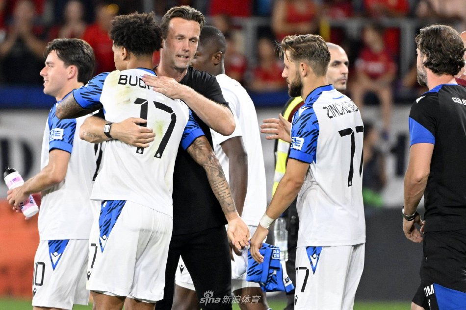 勒沃库森在 勒沃库森在