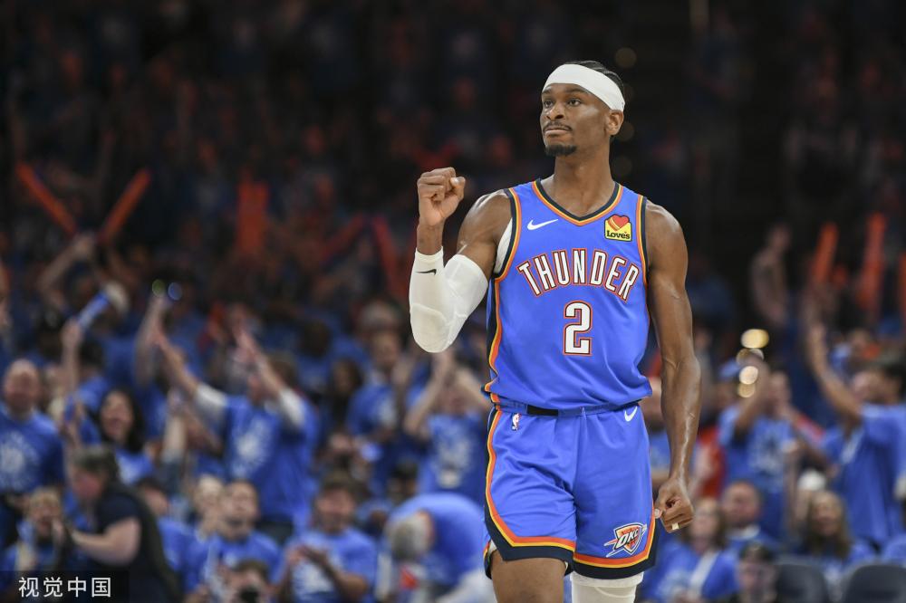 着巴斯克斯 着巴斯克斯