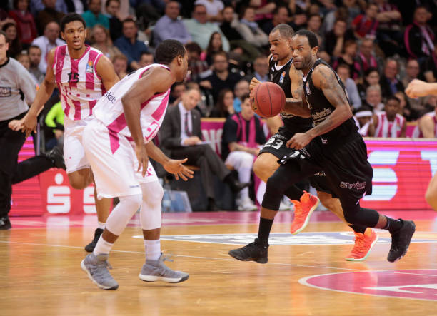 了广泛的赞 了广泛的赞