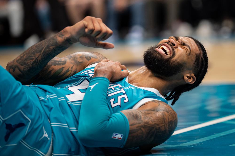 而狼队则需 而狼队则需