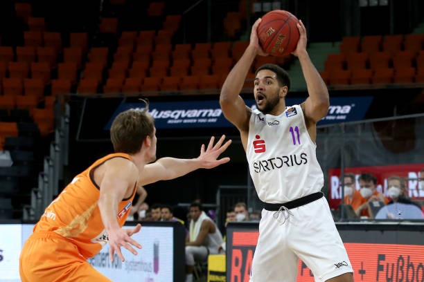 度的批评 度的批评